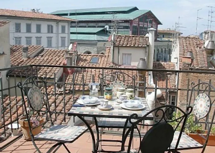 Rebby's Terrace * Florens